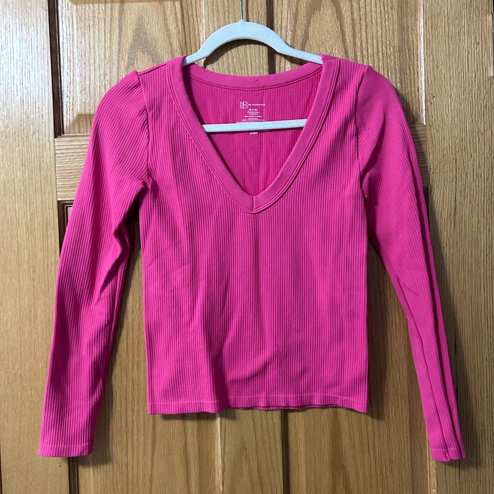 HOT PINK v neck crop top